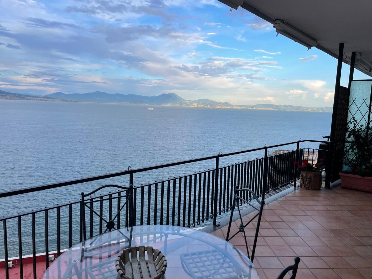 Panoramico A Posillipo Apartment *